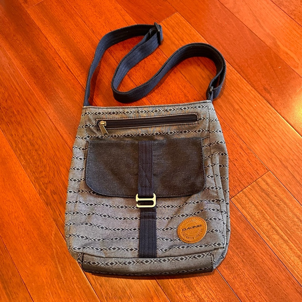 Dakine Navy Denim Crossbody Bag